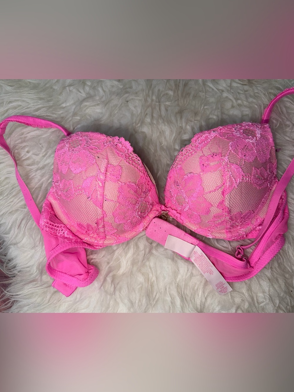 Pink Lace Push-Up Bra - Women Intimates & Sleepwear Sz 34B.